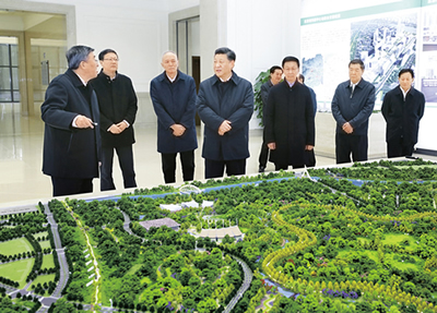 習(xí)近平:推動(dòng)形成優(yōu)勢互補(bǔ)高質(zhì)量發(fā)展的區(qū)域經(jīng)濟(jì)布局