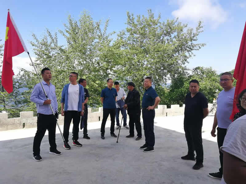 “感黨恩、憶黨史”，--市龍江城鄉(xiāng)發(fā)展集團(tuán)公司開展慶祝建黨99周年主題黨日活動(dòng)